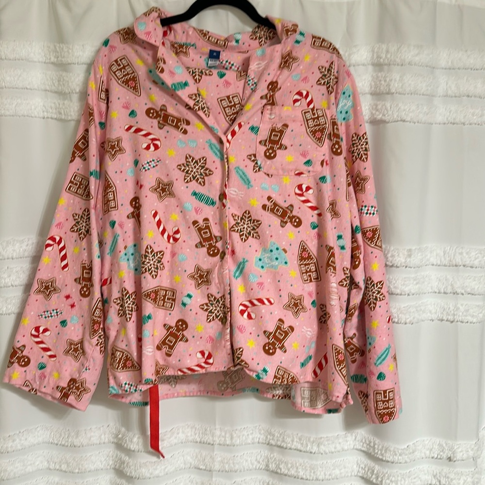 Old Navy pink Christmas PJ Set